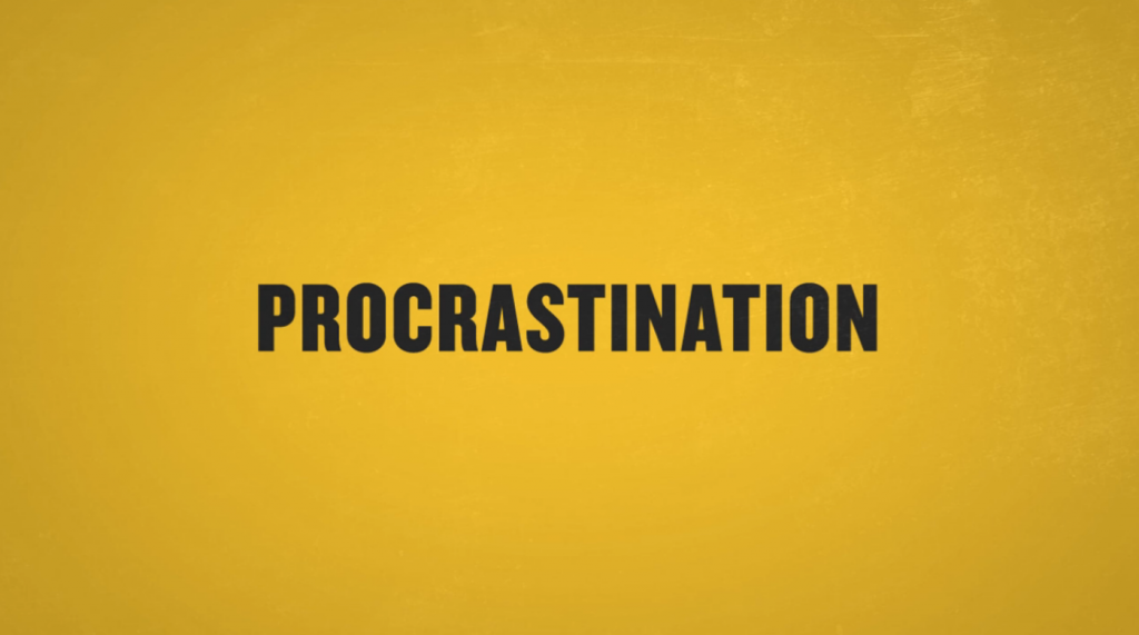 procrastination meaning in hindi